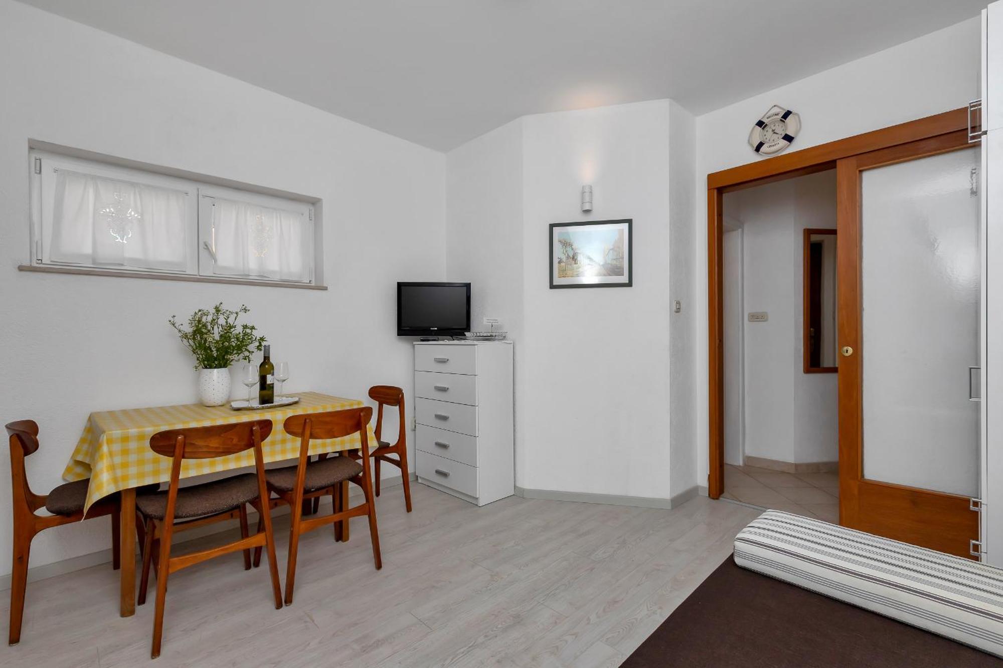 Apartment Letica Макарська Номер фото